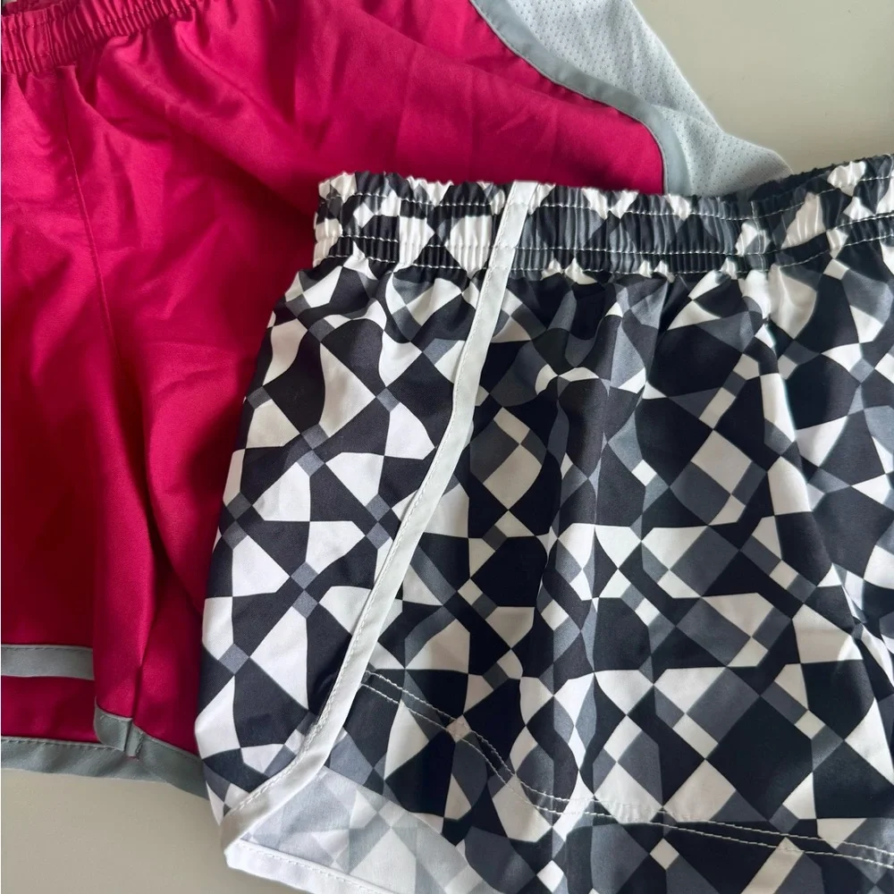 Nike pair shorts